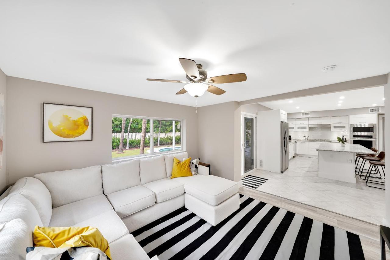 Comfortable 4 Bedroom House With Pool By Pmi 포트 로더데일 외부 사진